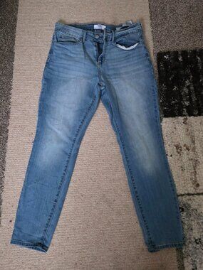 Levi's Denizen Mid Rise Skinny Jeans